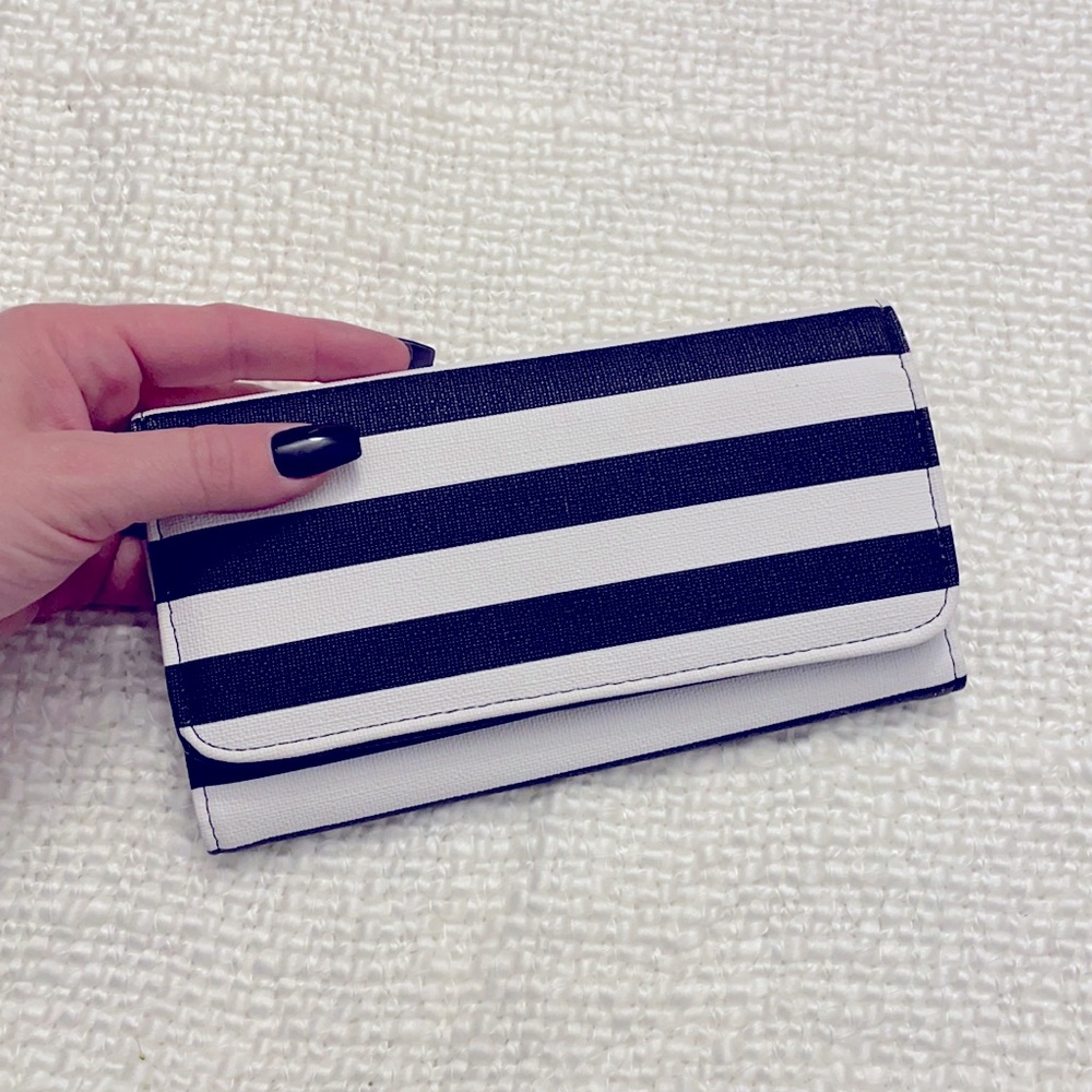 Kut from the Kloth wallet